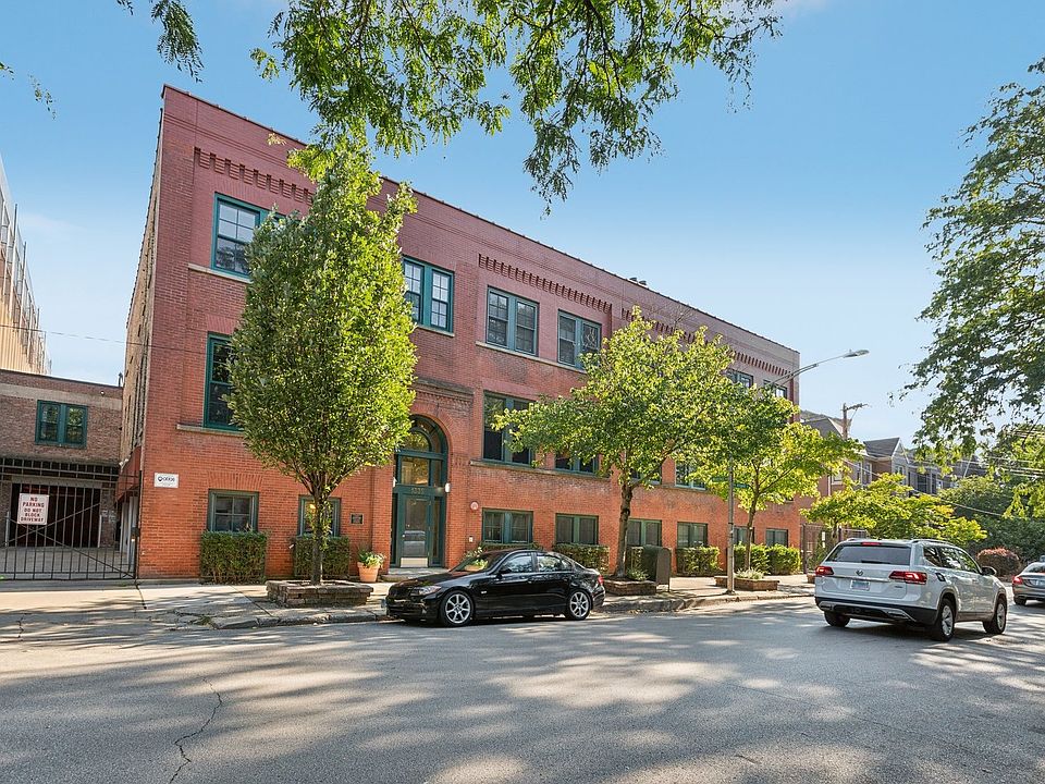 1st image of 1335 W Altgeld St APT 3C