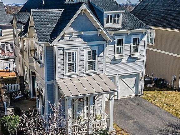 3rd image of 22794 Courtland Park Dr