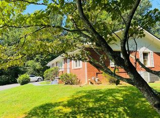 130 Castle Heights Dr, Newport, TN 37821