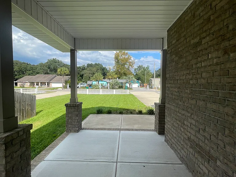1578 Hickory St — Photo 4