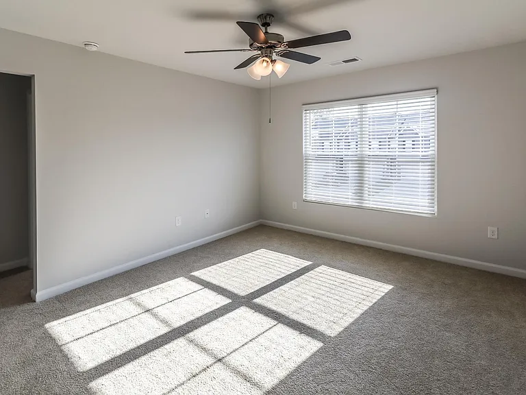 4347 Newland St — Photo 24