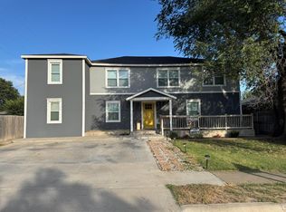 211 S 7th St, Canadian, TX 79014