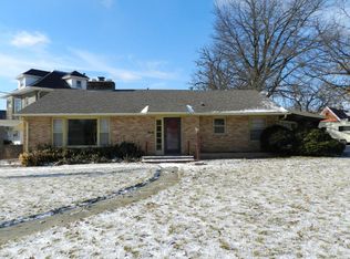 1018 N Main St, Maryville, MO 64468