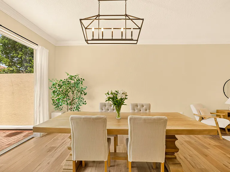 7630 Topiary Ave — Photo 12