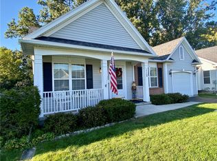 112 Brownstone Ln #PVT, Rochester, NY 14615