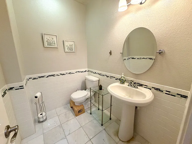 5205 Skyler Ct — Photo 40