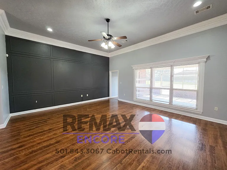 75 Booker Dr — Photo 3