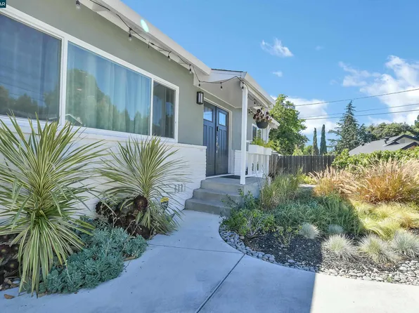 2160 Walnut St, Martinez, CA 94553