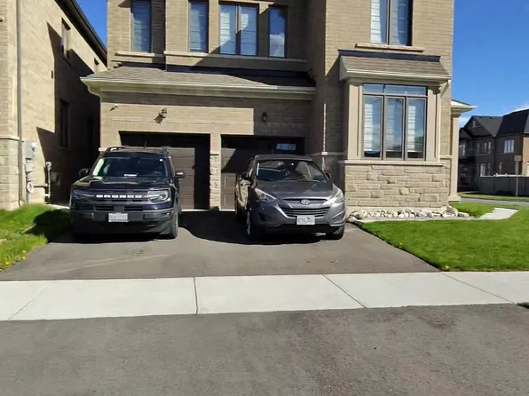 41 Peak Dr, Brampton, ON L6X 0J8