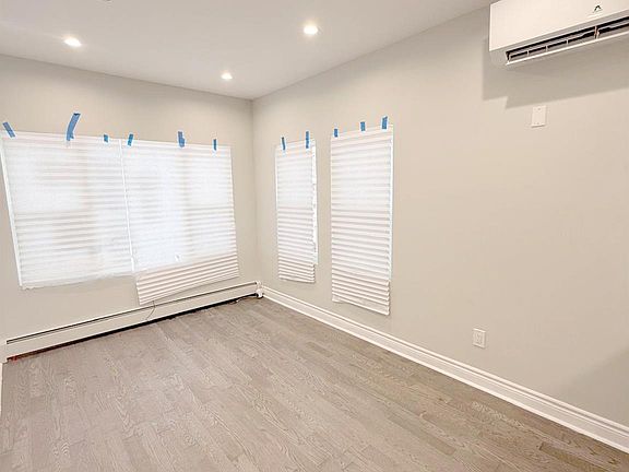 4th image of 111-47 133rd Street