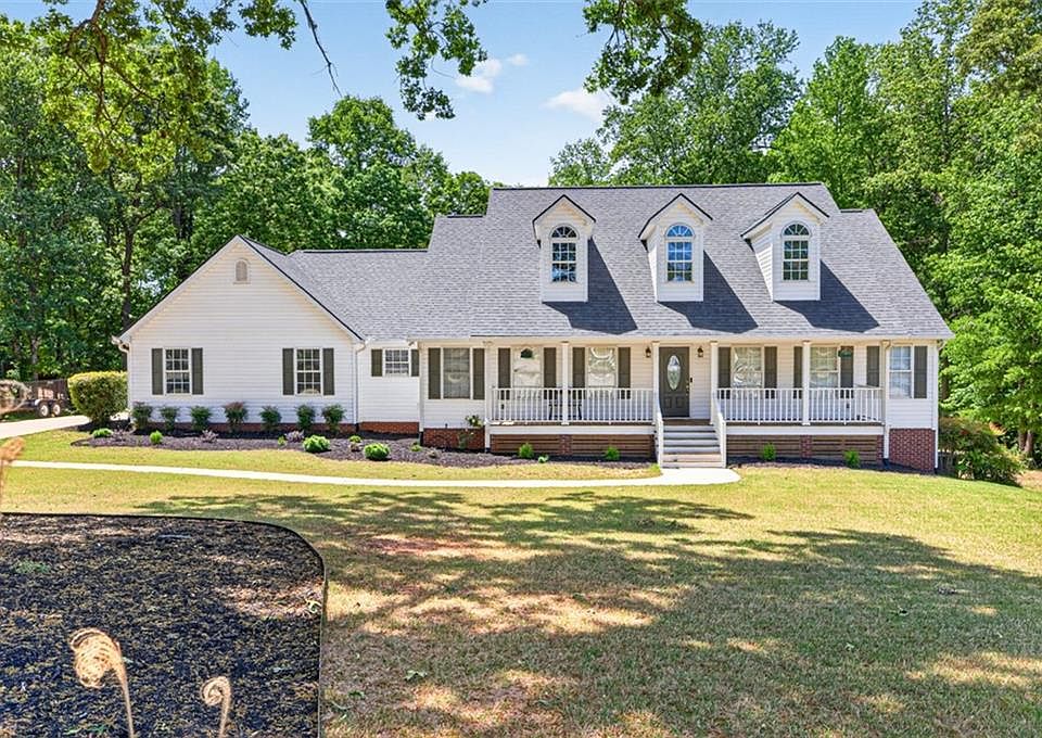 1st image of 5633 Peace Ave
