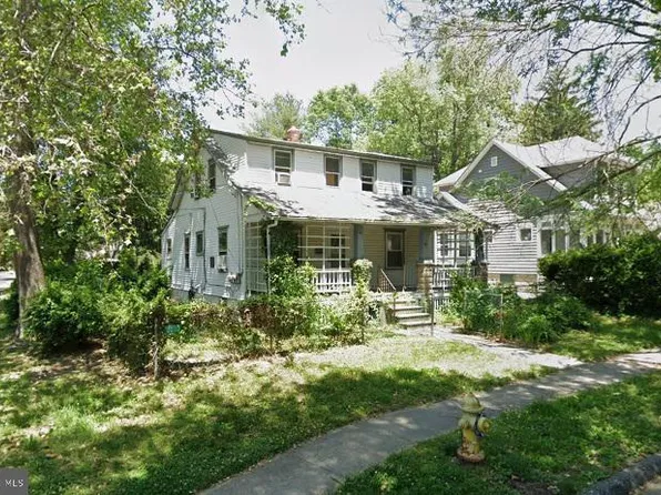 101 Jefferson Ave, Stratford, NJ 08084