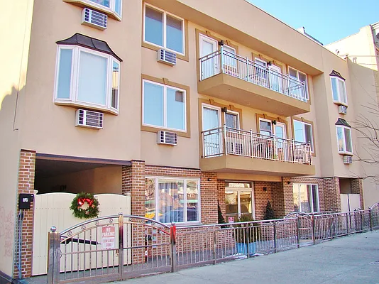 Sold by Keller Williams Realty Landmark II | media 16