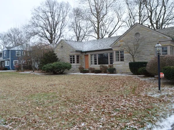 521 W Southern Ave, Bucyrus, OH 44820