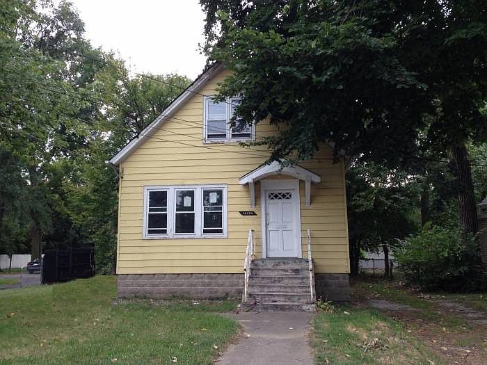 1st image of 14494 Lincoln Ave