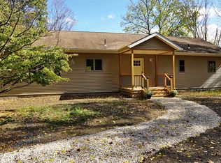 22 Shady Tree Ln, Poughkeepsie, NY 12603