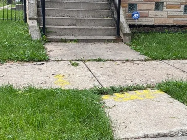 8955 S May St, Chicago, IL 60620