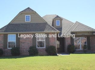 3904 W 107th Ct S, Jenks, OK 74037
