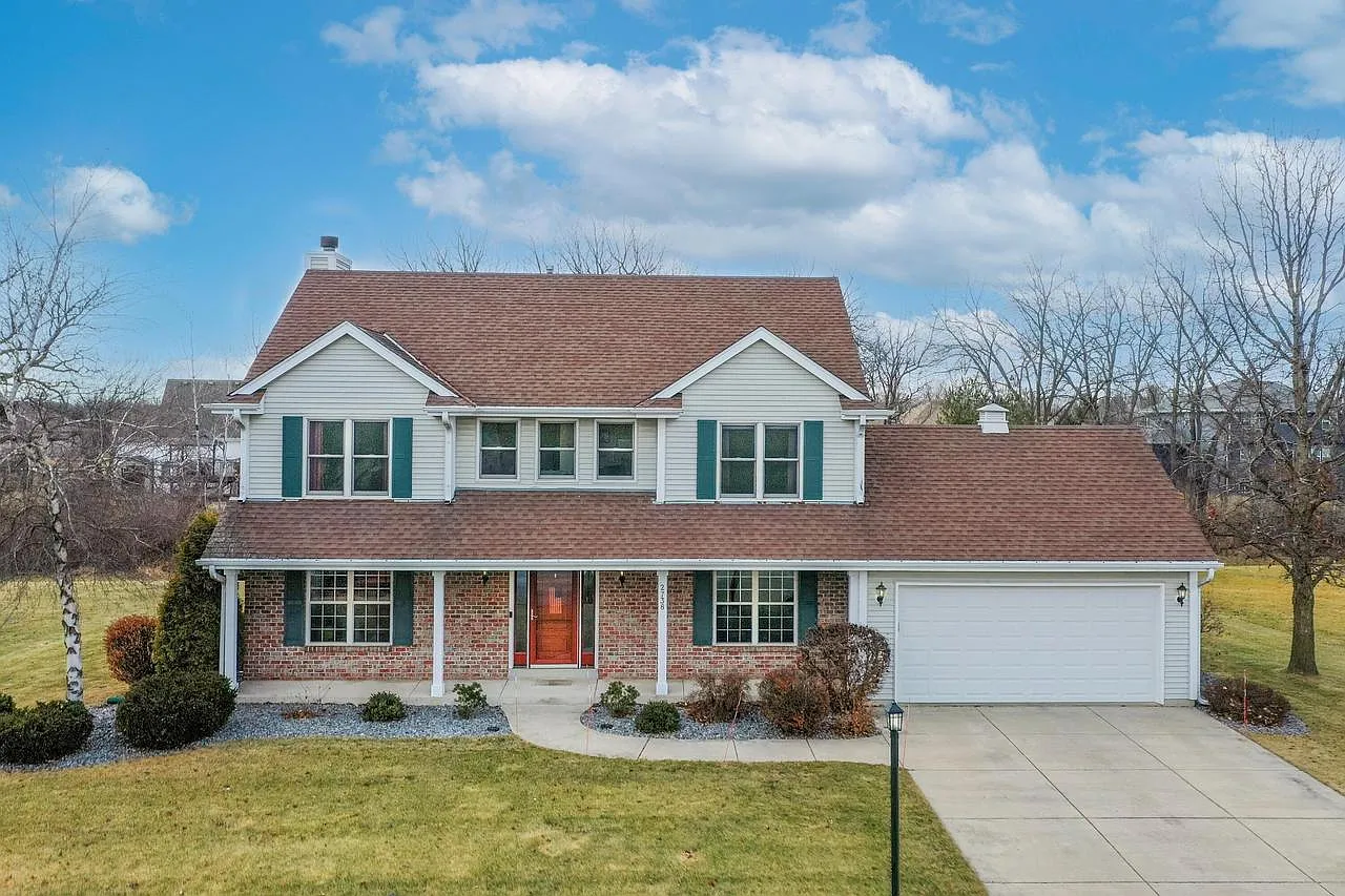 2738 Taurus DRIVE photo 1
