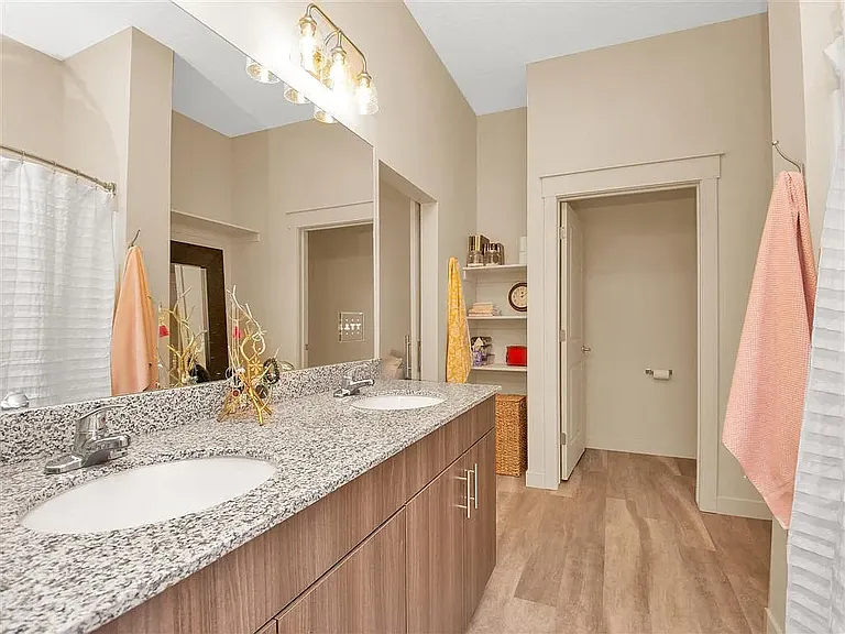 2162 E Mott Dr #6 — Photo 24