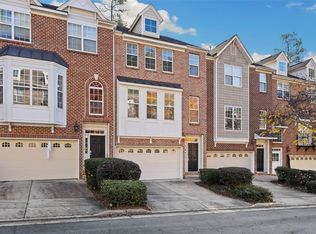 114 Vintage Dr, Chapel Hill, NC 27516