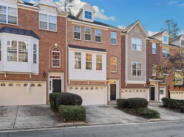 114 Vintage Dr, Chapel Hill, NC 27516