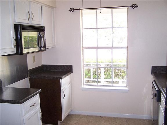 another kitchen view