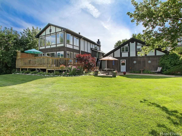 38731 N Lake St, Antioch, IL 60002