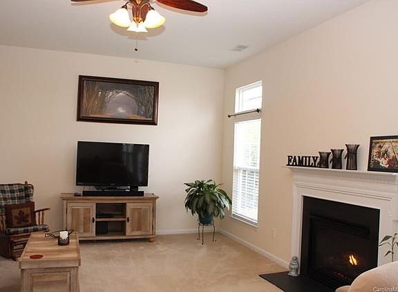 5th image of 11905 Planters Estates Dr