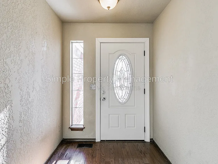 3837 Sunward Cir — Photo 2