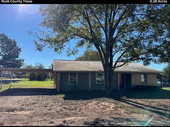 103 Lollar St, Mount Enterprise, TX 75681