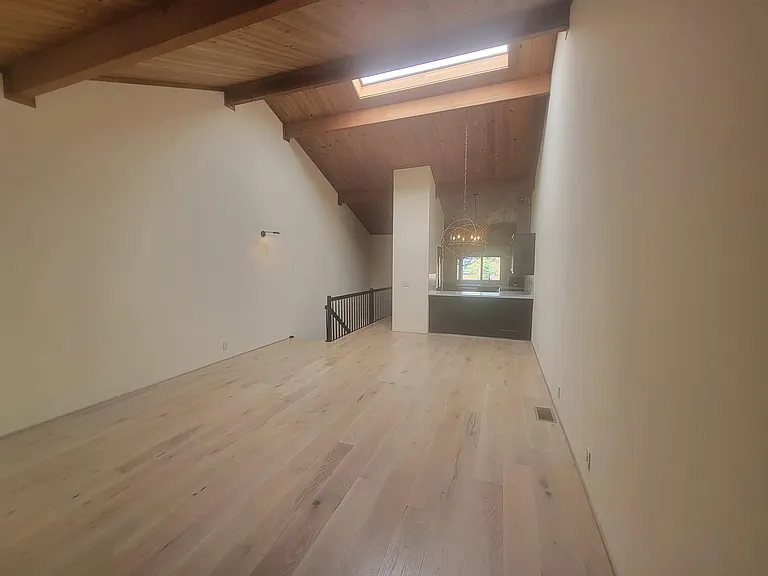 186 Central Ave — Photo 8
