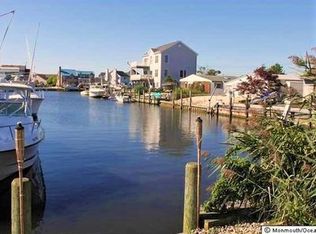 1811 Binnacle Rd, Forked River, NJ 08731