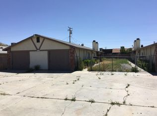 15415 Tonekai Rd, Apple Valley, CA 92307