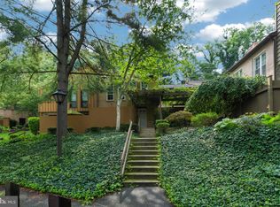 168 Oakmont Ct, Reading, PA 19607