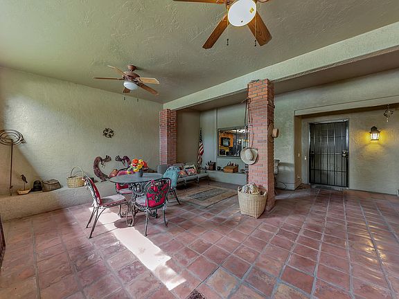 3rd image of 17 Leisure World