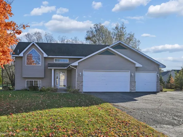 452 Park Cir, Nya, MN 55368