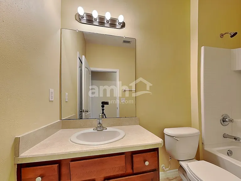515 Corbett Bluff Dr — Photo 16