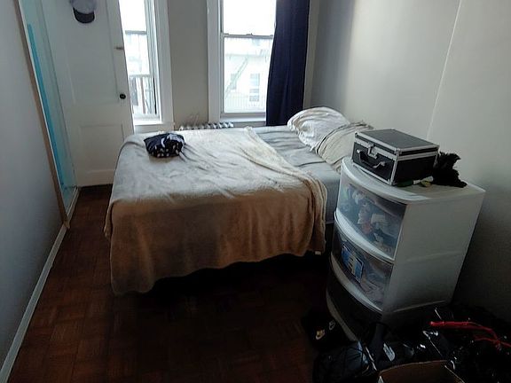 3rd image of 30-30 43rd St #3C