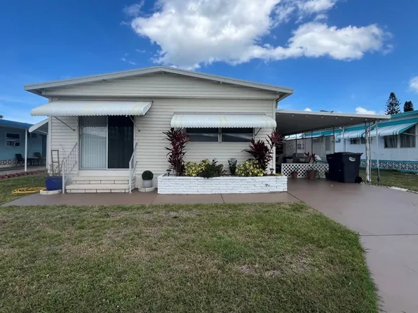 6320 Tahitian Dr #91, Bradenton, FL 34207