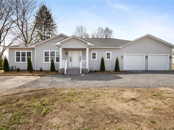 7623 River Rd, Baldwinsville, NY 13027