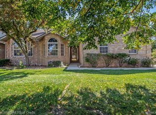 170 Cherry Hill Pointe Dr, Canton, MI 48187