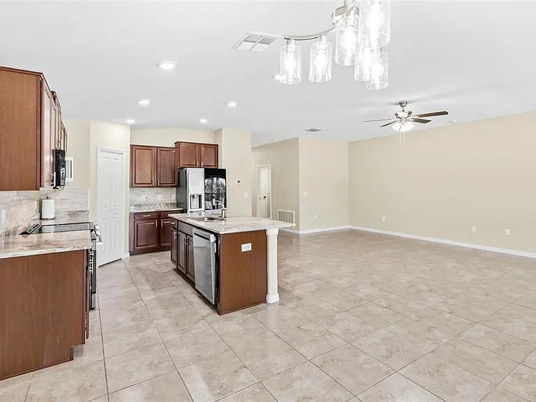 10633 Standing Stone Dr — Photo 13