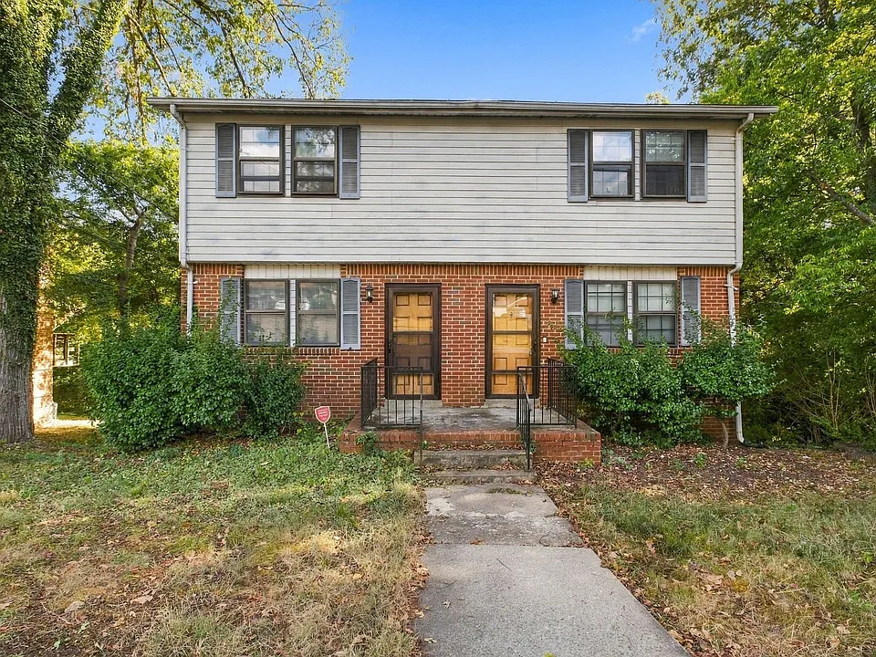 3147 Lakeland Dr