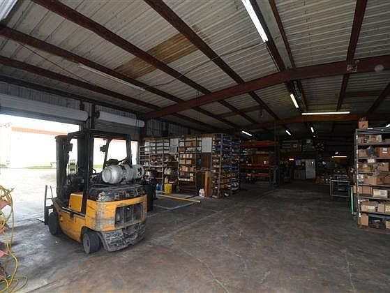 1st image of 7501 E Adamo Dr