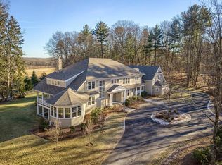 660 Monument St, Concord, MA 01742