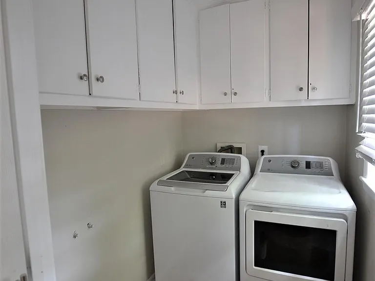 4220 Council Cir — Photo 20
