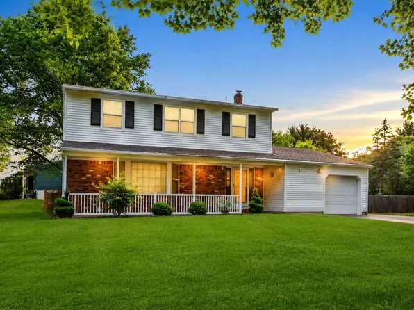 1 Zimm Lane, Jackson, NJ 08527