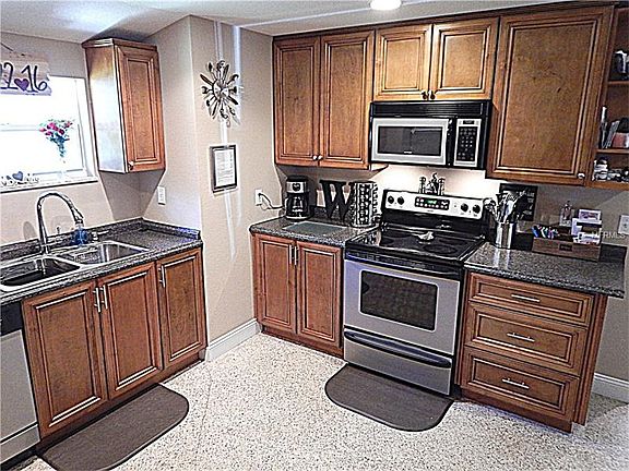 4th image of 2111 Chilk Ave