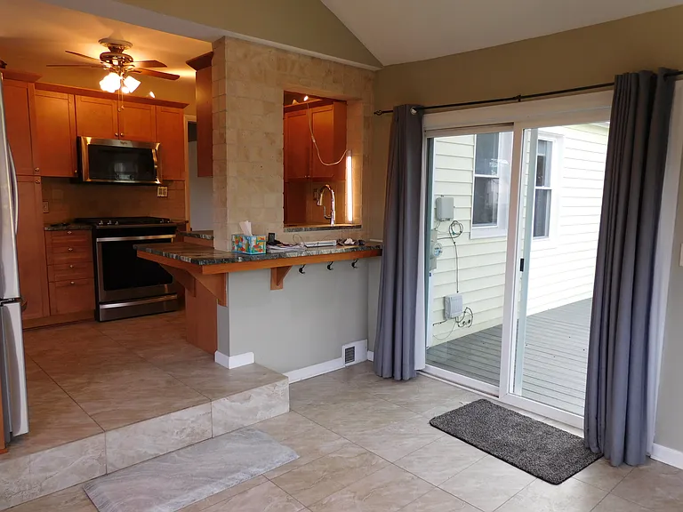 1591 Webster St — Photo 16
